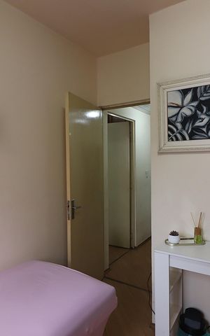 Apartamento à venda com 54m², 2 quartos e 1 vagaQuarto 2