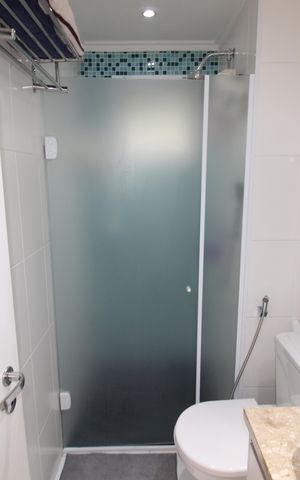 Apartamento à venda com 105m², 3 quartos e 2 vagasQuarto 2 - Banheiro