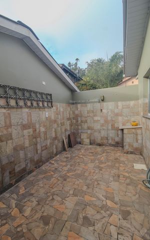 Casa à venda com 175m², 4 quartos e 5 vagasQuintal/Area de serviço