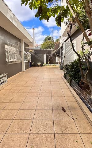 Casa à venda com 800m², 4 quartos e 7 vagas