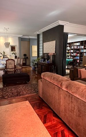 Casa à venda com 800m², 4 quartos e 7 vagas