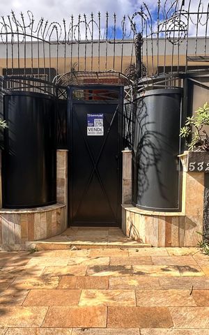 Casa à venda com 800m², 4 quartos e 7 vagas