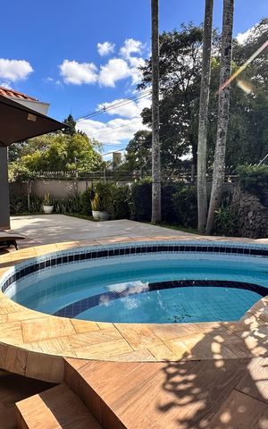 Casa à venda com 800m², 4 quartos e 7 vagas