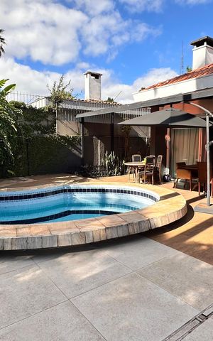 Casa à venda com 800m², 4 quartos e 7 vagas