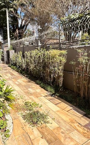Casa à venda com 800m², 4 quartos e 7 vagas