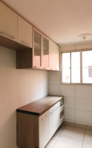 Apartamento à venda com 42m², 2 quartos e 1 vagaCozinha e Área de Serviço