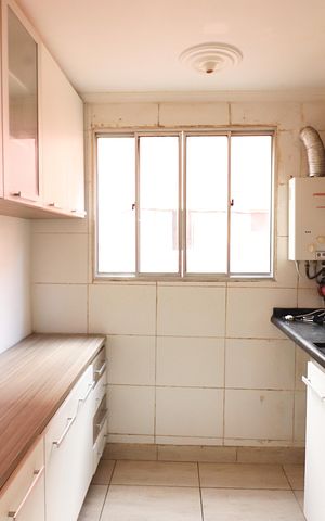 Apartamento à venda com 42m², 2 quartos e 1 vagaCozinha e Área de Serviço