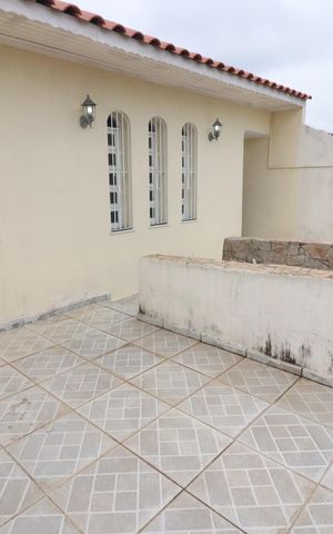 Casa à venda com 170m², 3 quartos e 1 vagaVaranda