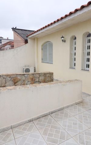 Casa à venda com 170m², 3 quartos e 1 vagaVaranda