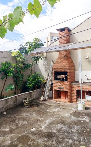 Casa para alugar com 216m², 3 quartos e 5 vagas Casa para alugar com 216m², 3 quartos e 5 vagasChurrasqueira