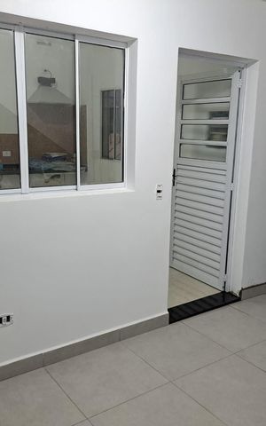 Casa para alugar com 110m², 2 quartos e sem vaga