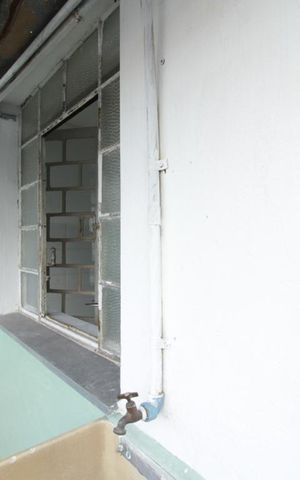 Casa à venda com 114m², 2 quartos e 1 vaga Casa à venda com 114m², 2 quartos e 1 vagaSacada