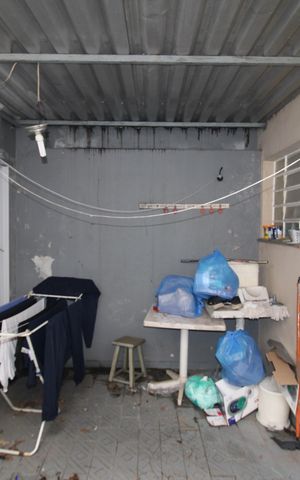 Casa à venda com 130m², 2 quartos e 1 vagaÁrea de Serviço