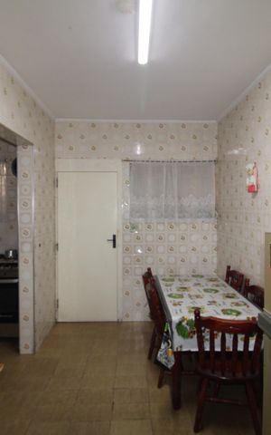 Casa à venda com 130m², 2 quartos e 1 vagaCozinha