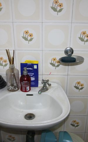 Casa à venda com 130m², 2 quartos e 1 vagaBanheiro 2