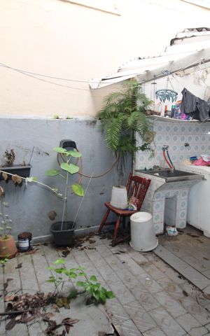 Casa à venda com 130m², 2 quartos e 1 vagaÁrea de Serviço