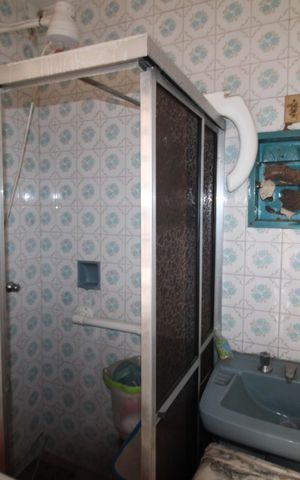 Casa à venda com 130m², 2 quartos e 1 vagaÁrea de Serviço - Banheiro