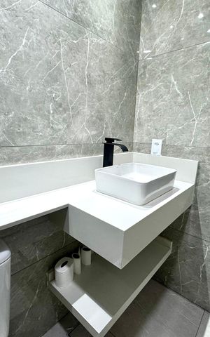 Apartamento à venda com 45m², 2 quartos e sem vaga Apartamento à venda com 45m², 2 quartos e sem vagaBanheiro