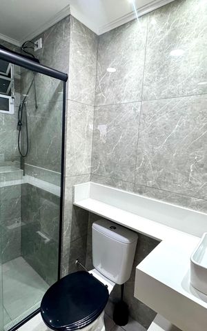 Apartamento à venda com 45m², 2 quartos e sem vaga Apartamento à venda com 45m², 2 quartos e sem vagaBanheiro