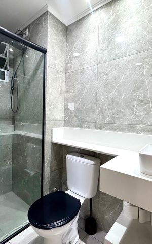 Apartamento à venda com 45m², 2 quartos e sem vaga Apartamento à venda com 45m², 2 quartos e sem vagaBanheiro