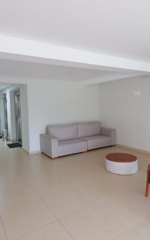 Apartamento para alugar com 42m², 2 quartos e 1 vagaÁrea comum - Hall de entrada