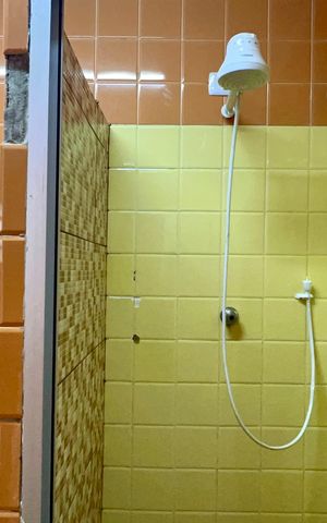 Casa para alugar com 300m², 3 quartos e 6 vagasBanheiro