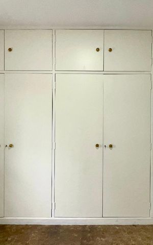 Casa para alugar com 300m², 3 quartos e 6 vagasSuite