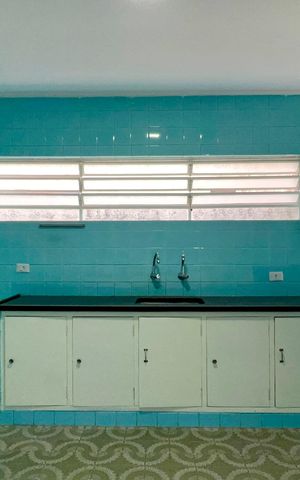 Casa para alugar com 300m², 3 quartos e 6 vagasCozinha
