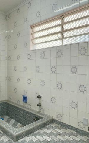 Casa para alugar com 300m², 3 quartos e 6 vagasBanheiro da Suíte