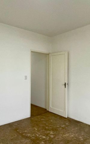Casa para alugar com 300m², 3 quartos e 6 vagasSuite