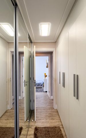 Apartamento à venda com 147m², 3 quartos e 2 vagas Apartamento à venda com 147m², 3 quartos e 2 vagasCloset - Suíte 3