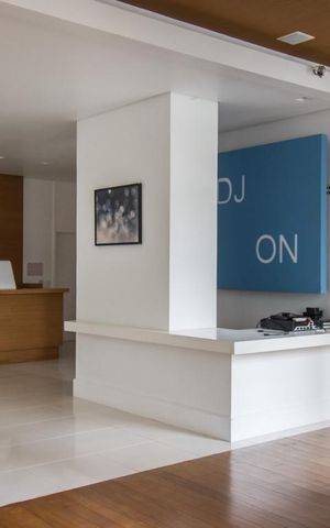 Apartamento à venda com 147m², 3 quartos e 2 vagas Apartamento à venda com 147m², 3 quartos e 2 vagasÁrea comum - Salão de festas