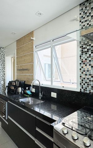 Apartamento à venda com 147m², 3 quartos e 2 vagas Apartamento à venda com 147m², 3 quartos e 2 vagasCozinha