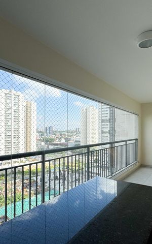Apartamento à venda com 147m², 3 quartos e 2 vagas Apartamento à venda com 147m², 3 quartos e 2 vagasSacada