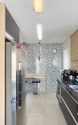Apartamento à venda com 147m², 3 quartos e 2 vagas Apartamento à venda com 147m², 3 quartos e 2 vagasCozinha