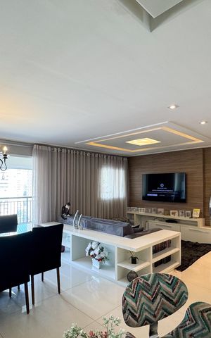Apartamento à venda com 147m², 3 quartos e 2 vagas Apartamento à venda com 147m², 3 quartos e 2 vagasSala