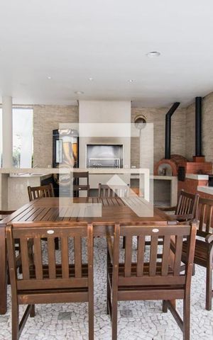 Apartamento à venda com 147m², 3 quartos e 2 vagas Apartamento à venda com 147m², 3 quartos e 2 vagasÁrea comum - Churrasqueira