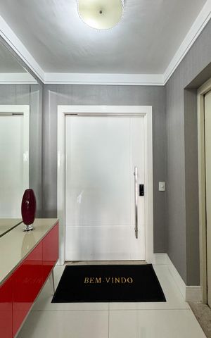 Apartamento à venda com 147m², 3 quartos e 2 vagas Apartamento à venda com 147m², 3 quartos e 2 vagasÁrea comum - Hall