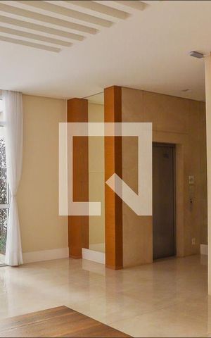 Apartamento à venda com 147m², 3 quartos e 2 vagas Apartamento à venda com 147m², 3 quartos e 2 vagasÁrea comum- Hall