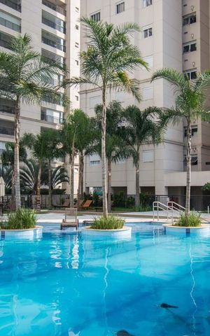 Apartamento à venda com 147m², 3 quartos e 2 vagas Apartamento à venda com 147m², 3 quartos e 2 vagasÁrea comum - Piscina