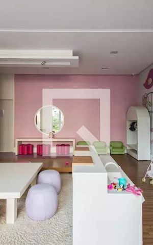 Apartamento à venda com 147m², 3 quartos e 2 vagas Apartamento à venda com 147m², 3 quartos e 2 vagasÁrea comum - Brinquedoteca