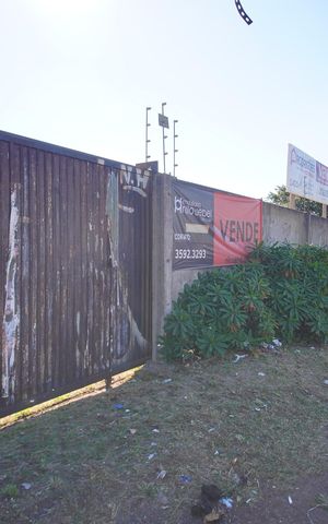 Casa à venda com 120m², 1 quarto e 5 vagasFachada 2