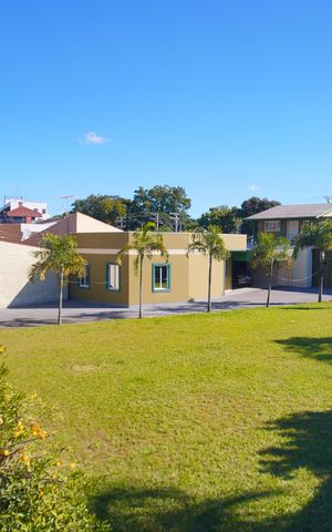 Casa à venda com 120m², 1 quarto e 5 vagasQuintal