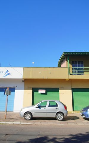 Casa à venda com 120m², 1 quarto e 5 vagasFachada 1