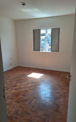 Casa para alugar com 100m², 2 quartos e 2 vagas Casa para alugar com 100m², 2 quartos e 2 vagasQuarto 2