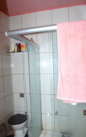 Casa para alugar com 160m², 4 quartos e 2 vagasBanheiro Corredor