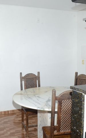 Casa para alugar com 160m², 4 quartos e 2 vagasCopa