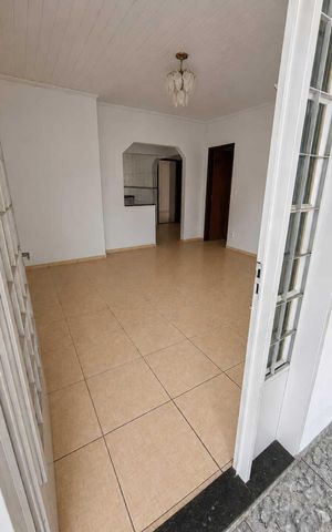 Casa de condomínio para alugar com 112m², 3 quartos e 2 vagas Casa de condomínio para alugar com 112m², 3 quartos e 2 vagasSala