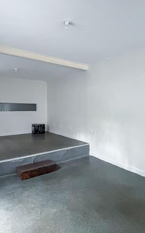 Casa à venda com 110m², 2 quartos e 1 vaga