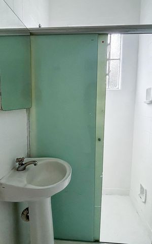 Casa à venda com 110m², 2 quartos e 1 vaga